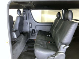 ゆとりある広々とした車内空間は、ドライブを始め買い物やレジャーなど、幅広く活躍します。一人でもみんなとでもお出かけを楽しみましょう!