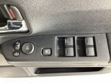 運転席ドアスイッチ