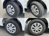 145/80R12 ホイールキャップ仕様です。タイヤはまだまだ使えます。