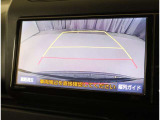 バックガイドモニターで、後方を確認しながら安心して駐車することができます。運転初心者も熟練者も必須の機能ですよ!