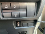 「クオリティショップ」3つのお約束:「人&rArr;中古車選びのプロがあなたをサポート」 車を知り尽くした「カーライフアドバイザー」が車選びからアフターサービスまできめ細かくご対応致します。
