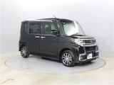 車両価格は、点検・整備費用を含みます。また、ナンバー取得登録・車庫証明の手続きに必要な手数料以外、余分な手数料はいただきません。※税金・法定費用・自賠責保険・リサイクル預託金は別途必要です。