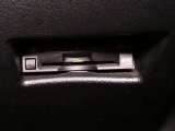 【ETC車載器】高速道路をノンストップ♪ETC車載機装着済です!もう、ドライブには、欠かせないパートナーですね。※別途、セットアップ費用を申し受けます。