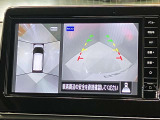 【アラウンドビューモニター】車を上から見下ろしているかのような映像で周囲の状況がひと目で確認、狭い駐車場に駐車するときも安心です♪♪障害物などがあると警告音がなりますので安心して駐車が出来ます★