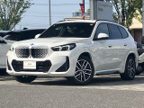 高年式!走行少ない!新車保証付!弊社デモカー!タッチパネル式ナビ!フロント+サイド+バック+トップビューカメラ!ACC!アダプティブヘッドアップディスプレイ!18インチアルミ!電動リアゲート!