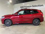 BMW xDriveの魅力は、走行状況と路面状況の変化をリアルタイムに把握し、4輪のトラクションを絶えず最大限に保つことで、どんなコンディションにおいても揺るぎない走りを実現させてくれます。