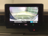 バックモニター付きで、車庫入れやバック時の後方確認をサポート。