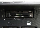 高速道路走行の料金所をノンストップで通過できるETCを装備!※ ETCカードのお申し込みも当社にお任せ下さい!
