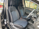 運転席、助手席まわりです。実際お座りいただくのが、分かりやすいと思います。お気軽にご来店ください!