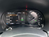 運転支援システムなどのお車の様々な情報がメーター内で確認、設定できます