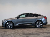 Q8スポーツバック e-tron 55 クワトロ Sライン 4WD 