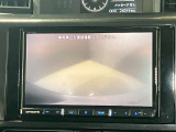 【バックモニター】駐車時に後ろの映像がナビゲーションにうつるので駐車がらくらく★車庫入れが心配なかたもバックモニターで安心★
