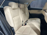 車内もキレイで嫌な臭いもありません☆気になる方は内装のスチームクリーナーも施工可能です♪