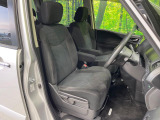 ドライバーによって運転しやすいポジションは異なり、あの車はどうなのか不安なこともありますよね。気になるお車は店頭で乗り込んでご確認いただけます♪