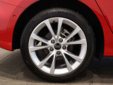 アルミホイール 5Vスポークデザイン 8Jx17 225/45 R17 タイヤ
