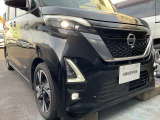 ◆◆◆アダプティブLEDヘッドライト・LEDフォグランプです。シャープな白光色のLEDランプを採用しました。