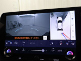 車両周辺の安全確認をするパノラミックビューモニター