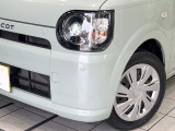 【LEDヘッドライト】悪天候や夜間走行時も良好な視界を確保し安心して運転できる高輝度LEDヘッドライトを装備!点灯速度が早く、消費電力も抑えられています。