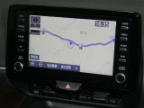 【8インチ純正ナビ】純正ナビを装備。タッチパネル式で使いやすく、詳細地図により目的地をピンポイントで設定できます。初めての道でも迷いにくく、ロングドライブも快適ですよ♪