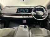 ゼログラビティシートは、スポーツドライビングでしっかりとサポートするとともに、心地よい座り心地も実現しました。