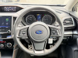 【純正革巻きステアリング】上質な革を使用することで、手にしっかり馴染みとても運転しやすいハンドルです♪