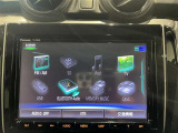 スズキ純正9インチナビ(CN-RZ843)装備。