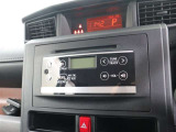 メディアプレイヤー、CD再生可能です。お好みの音楽を車内で楽しめますね。