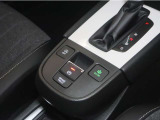 電動パーキング付きです。