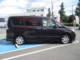 希望ナンバーや保証期間を延ばす延長保証などもございます。詳しくはスタッフまでお問い合わせください。