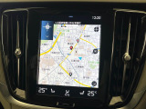 【9インチタッチスクリーン純正HDDナビ】「Apple Car Play」「Android Auto」対応のボルボ先進ナビゲーション「SENSUS」。最新地図データへ無料更新してお渡しします。