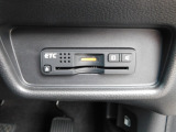 【ETC】便利なETC車載器も装備!高速道路の料金所もスムーズに通過できます。今や必須の装備ですね!お客様用にセットアップをしてのお渡しとなります!