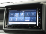 ナビゲーションは純正メモリーナビ(VXM-204VFi)を装着しております。AM、FM、CD、DVD再生、Bluetooth、音楽録音再生、フルセグTVがご使用いただけます。