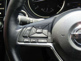 ステアリングスイッチ付きです。運転に集中できます。