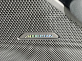MERIDIANサウンドシステム コンサートホールのような臨場感を味わえるサウンドシステム。豊かで鮮明な音響空間を作り出します。