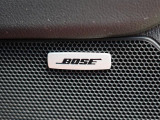 BOSEサウンドシステムを搭載しています。BOSE社と共同開発により車種専用チューニングが施されています。良質なサウンドでお好きな音楽をお楽しみください。