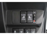 ◆◆両側電動スライドドア!!荷物で手が塞がる時など簡単にドアの開閉が出来ます!何より力いらずで開閉OK!女性やお年寄りにも優しい♪電動機能はOFFにもできますから元気なお子様の駆け出しも安心!
