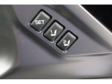 運転席シートメモリースイッチ