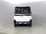 中古車の内外装の状態などをひと目で分かるよう、プロの検査員が実施した「車両検査証明書」をご用意しています。