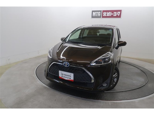 シエンタ ハイブリッド 1.5 G クエロ