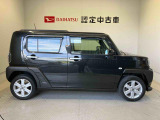 車両右側面からの写真になり。車をご覧になりたい時はお気軽に最寄りの店舗へご相談下さい。