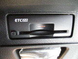 ETC2.0装備♪最近増えてきたスマートインターご利用にも必須です♪ご納車時点ではセットアップした状態でお渡しいたしますので、お客様の方で面倒な手続きは一切ございません!