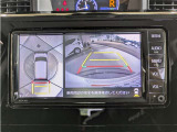 駐車が苦手な方にも安心なバックモニター付き