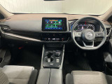 運転席からの視界が左右に広く隅々まではっきりと見渡せます。車の前端も把握しやすく安心して運転できます!