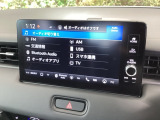 ナビ機能だけでなく、フルセグ、Bluetoothなどのオーディオ機能がついています!
