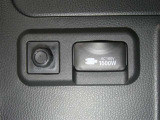 【電源コンセント】非常時やキャンプなどに役立つAC100V/1500Wコンセント付きです。