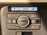 車内空調は&rdquo;AUTOエアコン&rdquo;にお任せ。運転に集中出来ますよ!