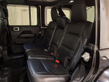 ラングラー アンリミテッド サハラ 4WD 本革シート