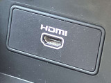 HDMI端子になります。