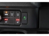 ECONボタンで低燃費モードに☆☆☆ECONスイッチを上手に使ってエコドライブ♪♪環境にもお財布にも優しい装備です☆☆☆