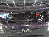自慢のエンジンはパワードbyHONDAです。精度とバランスにこだわって、低回転からスムースなパワーを発揮します。
